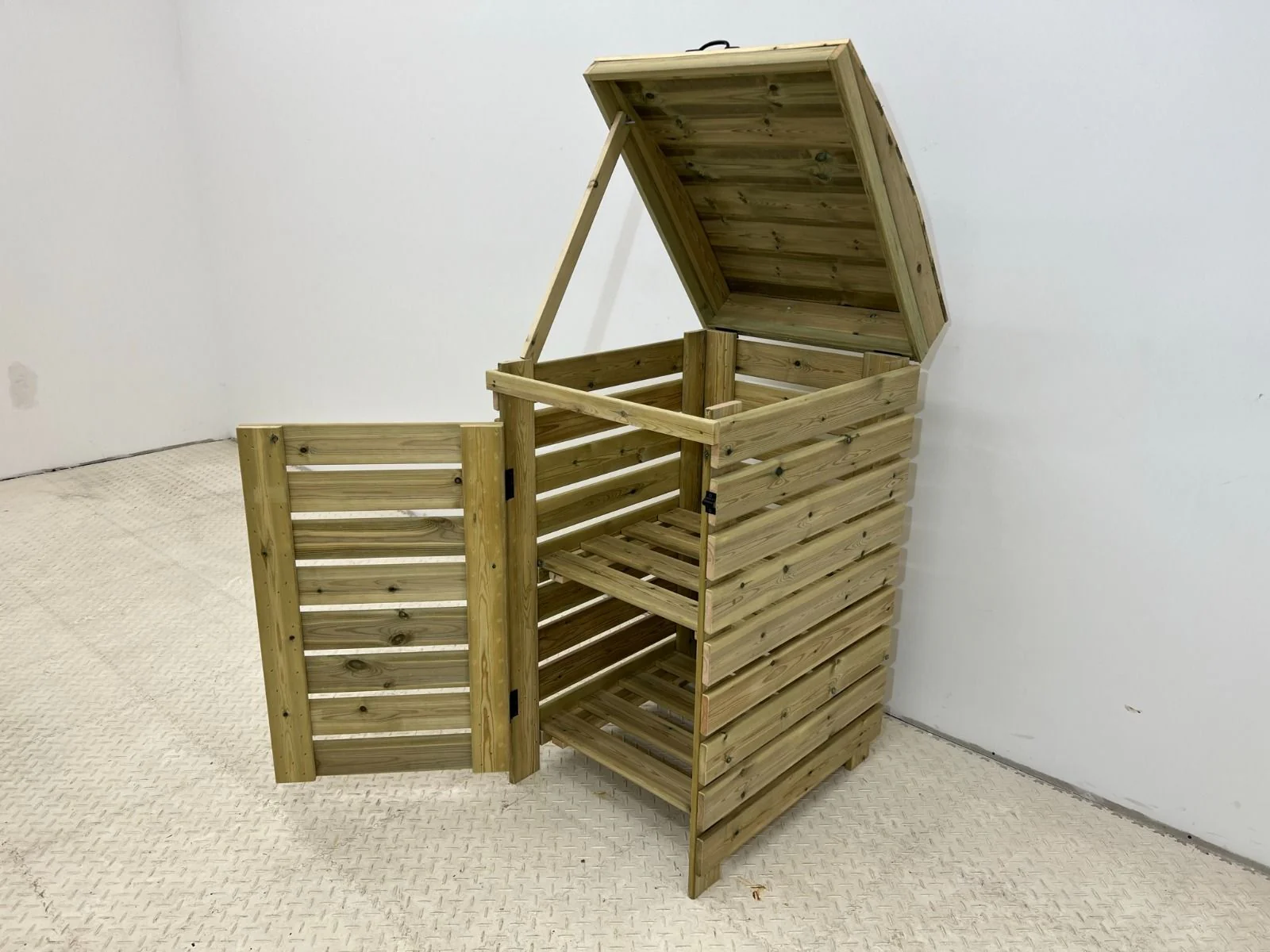 Binbreeze Wheelie Bin Storage Unit - Image 32