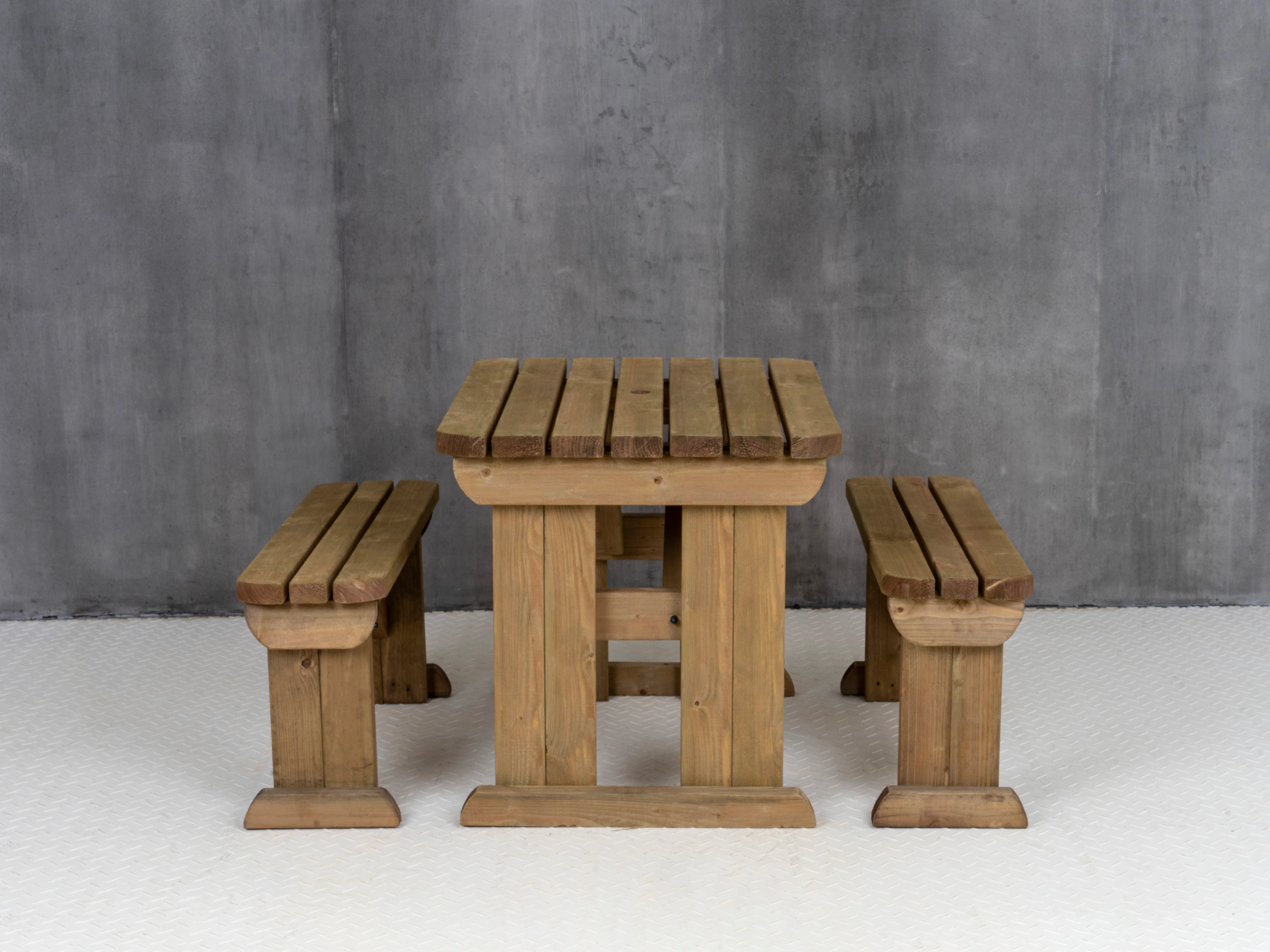 Aspen Rounded Picnic Table and Benches Set - Rustic Finish - Image 6