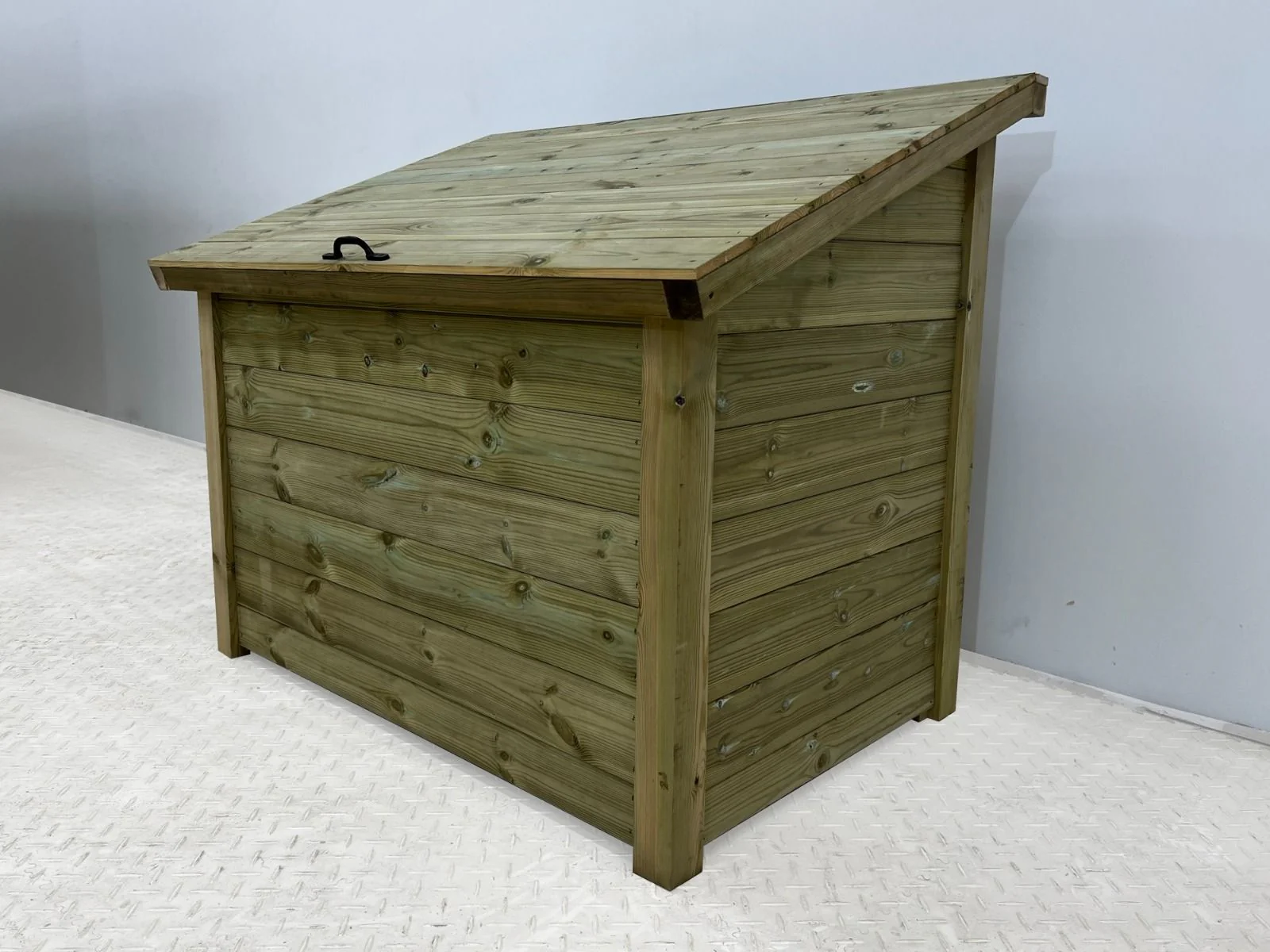 Wooden Premium Tongue/Groove Log Chest (W-127cm, H-104cm, D-87cm) - Image 6