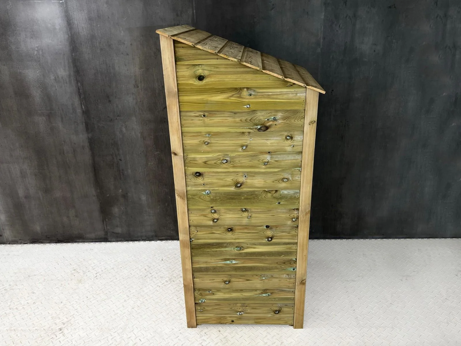 Wooden Premium Tongue/Groove Log Store with Door and Shelf (W-79cm, H-126cm or H-180cm, D-88cm) - Image 3